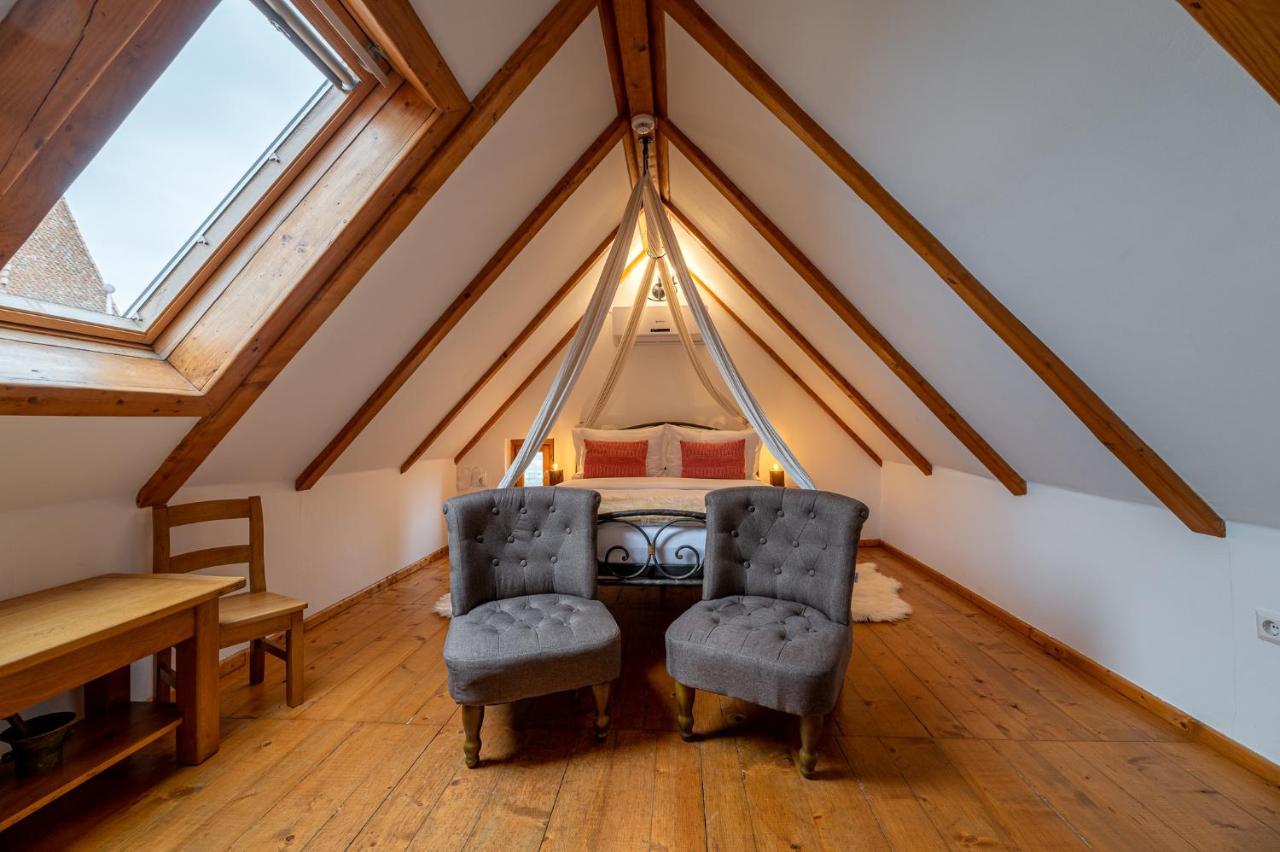 Boutique Hotel Von Graf Сигишоара Екстериор снимка