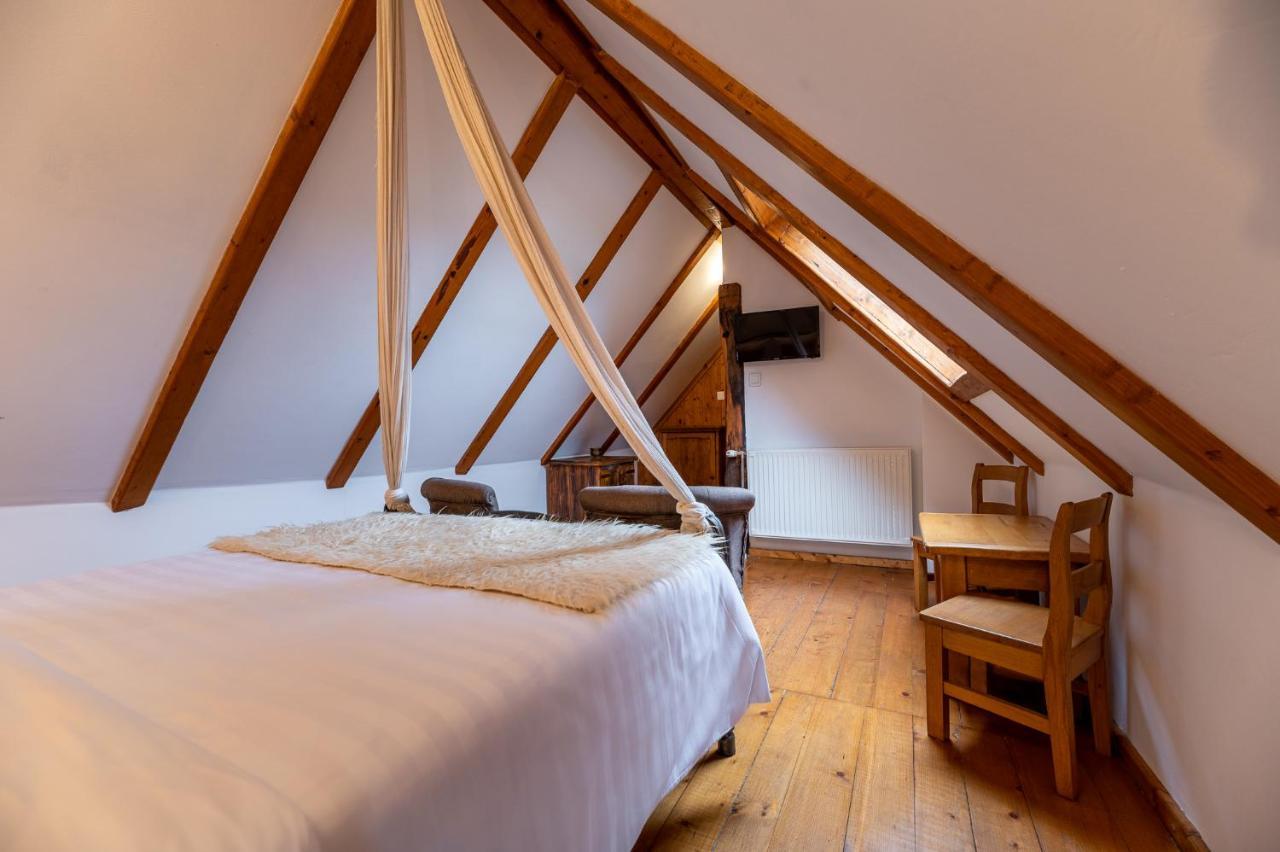 Boutique Hotel Von Graf Сигишоара Екстериор снимка