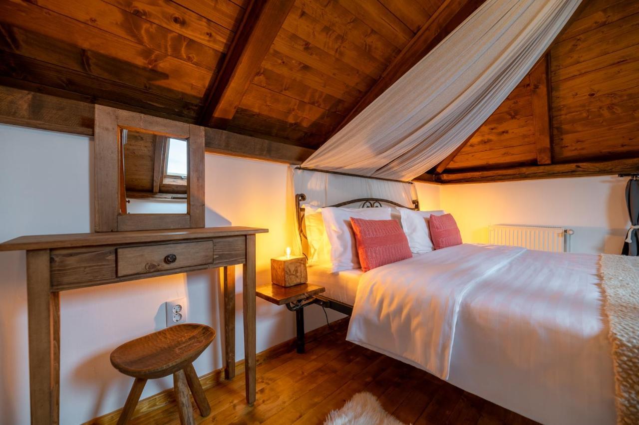 Boutique Hotel Von Graf Сигишоара Екстериор снимка