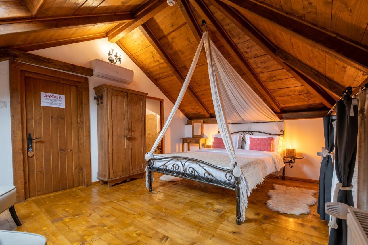 Boutique Hotel Von Graf Сигишоара Екстериор снимка