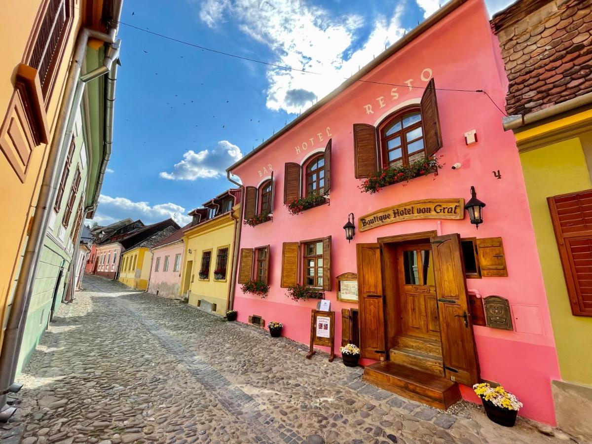 Boutique Hotel Von Graf Сигишоара Екстериор снимка